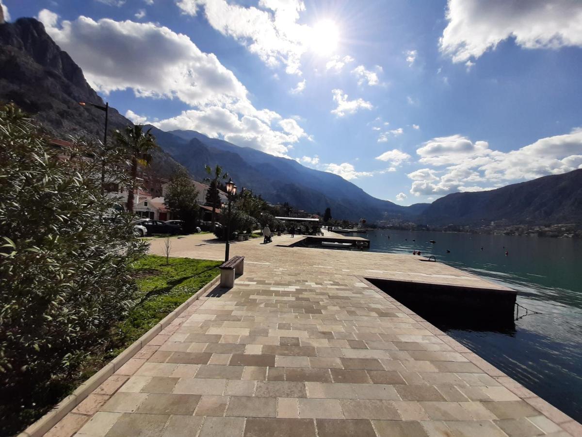 Fiore Di Cattaro **** Lux Apartment With Parking Екстер'єр фото